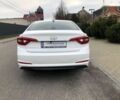 Хендай Соната 2017 в Киеве на Automoto.ua Хендай Соната, объемом двигателя 2 л и пробегом 354 тыс. км за 10790 $, фото 4 на Automoto.ua