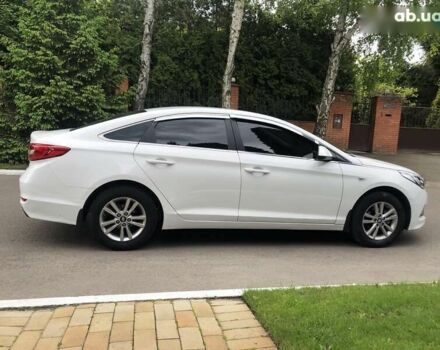 Хендай Соната, об'ємом двигуна 2 л та пробігом 435 тис. км за 10490 $, фото 4 на Automoto.ua