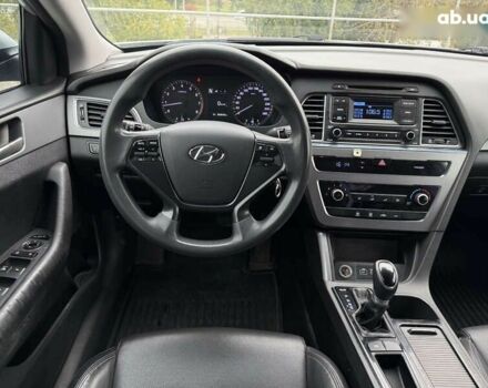 Хендай Соната, об'ємом двигуна 2 л та пробігом 359 тис. км за 8900 $, фото 19 на Automoto.ua