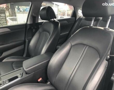 Хендай Соната, об'ємом двигуна 2 л та пробігом 385 тис. км за 10290 $, фото 13 на Automoto.ua