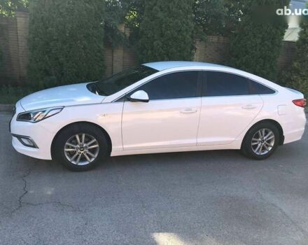 Хендай Соната, об'ємом двигуна 2 л та пробігом 267 тис. км за 11290 $, фото 6 на Automoto.ua