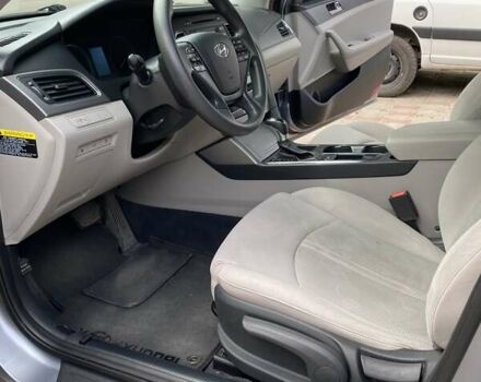 Хендай Соната, объемом двигателя 2.36 л и пробегом 156 тыс. км за 10500 $, фото 7 на Automoto.ua