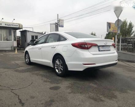 Хендай Соната, об'ємом двигуна 2 л та пробігом 385 тис. км за 10290 $, фото 3 на Automoto.ua