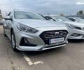 Хендай Соната, объемом двигателя 2 л и пробегом 388 тыс. км за 11490 $, фото 1 на Automoto.ua