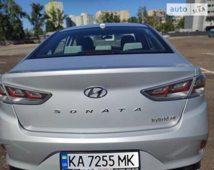 Хендай Соната, об'ємом двигуна 2 л та пробігом 145 тис. км за 16700 $, фото 7 на Automoto.ua