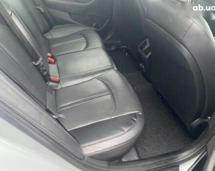 Хендай Соната, об'ємом двигуна 2 л та пробігом 335 тис. км за 10990 $, фото 2 на Automoto.ua