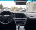Хендай Соната, объемом двигателя 2 л и пробегом 354 тыс. км за 10990 $, фото 7 на Automoto.ua