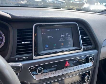 Хендай Соната, об'ємом двигуна 0 л та пробігом 137 тис. км за 14300 $, фото 12 на Automoto.ua