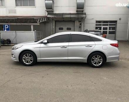 Хендай Соната, объемом двигателя 2 л и пробегом 354 тыс. км за 10990 $, фото 1 на Automoto.ua