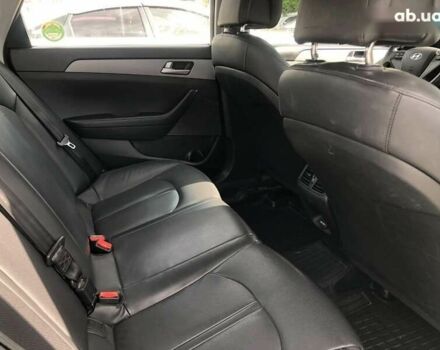 Хендай Соната, об'ємом двигуна 2 л та пробігом 406 тис. км за 11190 $, фото 10 на Automoto.ua