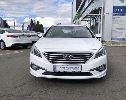 Хендай Соната, об'ємом двигуна 2 л та пробігом 406 тис. км за 11190 $, фото 1 на Automoto.ua