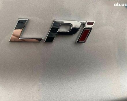 Хендай Соната, об'ємом двигуна 2 л та пробігом 335 тис. км за 10990 $, фото 8 на Automoto.ua