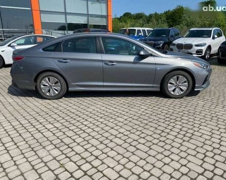 Хендай Соната, об'ємом двигуна 0 л та пробігом 137 тис. км за 14300 $, фото 7 на Automoto.ua