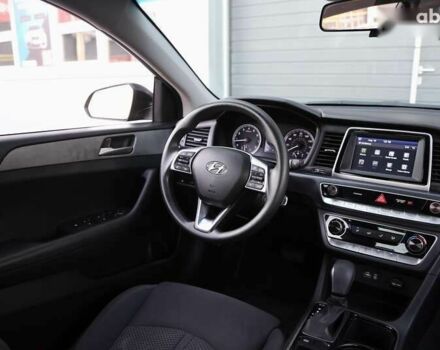 Хендай Соната, об'ємом двигуна 2.4 л та пробігом 77 тис. км за 13900 $, фото 12 на Automoto.ua