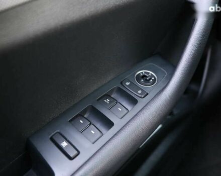 Хендай Соната, об'ємом двигуна 2.4 л та пробігом 77 тис. км за 13900 $, фото 24 на Automoto.ua