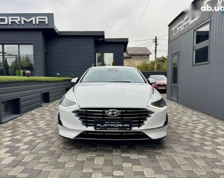 Хендай Соната, об'ємом двигуна 0 л та пробігом 120 тис. км за 21900 $, фото 1 на Automoto.ua