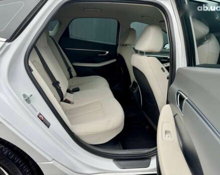 Хендай Соната, об'ємом двигуна 0 л та пробігом 120 тис. км за 21900 $, фото 19 на Automoto.ua