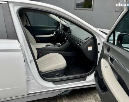 Хендай Соната, об'ємом двигуна 0 л та пробігом 120 тис. км за 21900 $, фото 27 на Automoto.ua