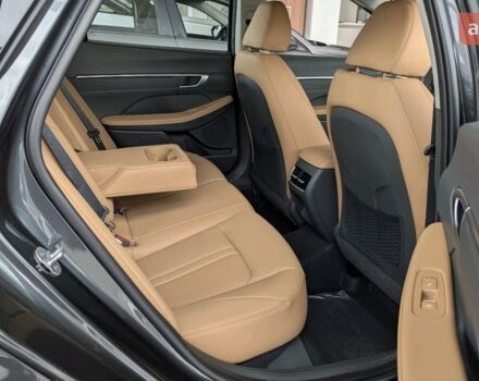 Хендай Соната, объемом двигателя 2.5 л и пробегом 0 тыс. км за 34923 $, фото 16 на Automoto.ua