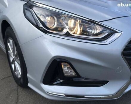 Хендай Соната, объемом двигателя 2 л и пробегом 320 тыс. км за 11990 $, фото 4 на Automoto.ua