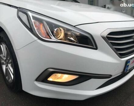 Хендай Соната, объемом двигателя 2 л и пробегом 348 тыс. км за 11390 $, фото 2 на Automoto.ua