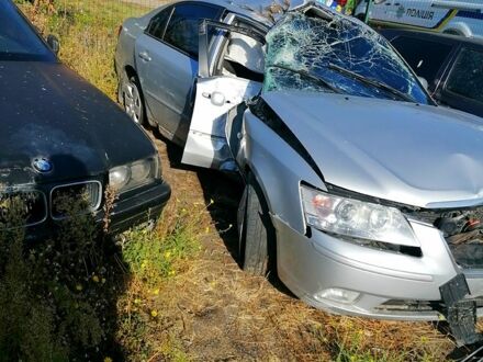 Хендай Соната, об'ємом двигуна 2 л та пробігом 295 тис. км за 3500 $, фото 1 на Automoto.ua