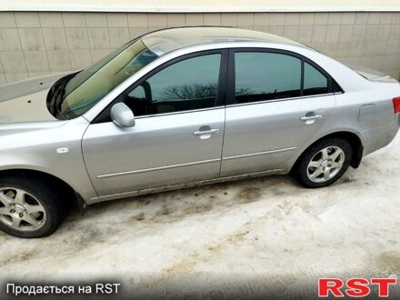 Хендай Соната, объемом двигателя 2 л и пробегом 180 тыс. км за 5200 $, фото 1 на Automoto.ua