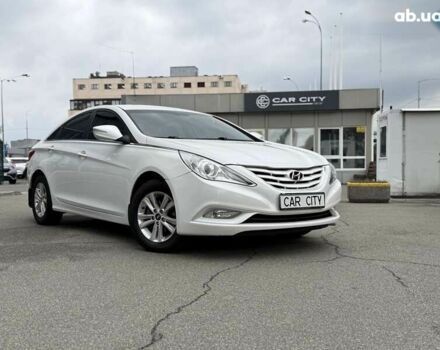 Хендай Соната, объемом двигателя 0 л и пробегом 225 тыс. км за 8200 $, фото 1 на Automoto.ua