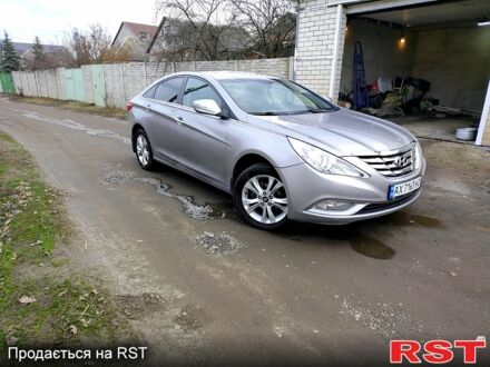 Хендай Соната 2011 в Харькове на Automoto.ua Хендай Соната, объемом двигателя 24 л и пробегом 128 тыс. км за 9000 $, фото 1 на Automoto.ua