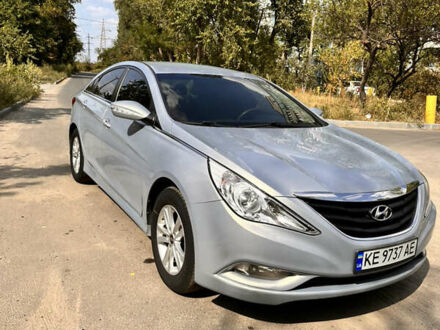 Хендай Соната 2013 в Днепре (Днепропетровске) на Automoto.ua Хендай Соната, объемом двигателя 2.36 л и пробегом 166 тыс. км за 8500 $, фото 1 на Automoto.ua