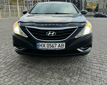 Хендай Соната, об'ємом двигуна 2.36 л та пробігом 225 тис. км за 8700 $, фото 1 на Automoto.ua