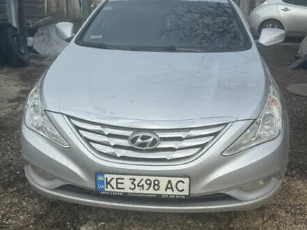 Хендай Соната, объемом двигателя 2 л и пробегом 350 тыс. км за 7500 $, фото 1 на Automoto.ua