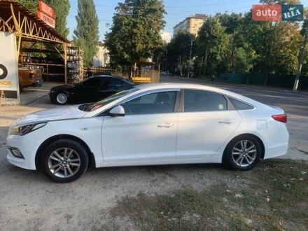 Хендай Соната 2015 у Вышгороде на Automoto.ua Хендай Соната, об'ємом двигуна 2 л та пробігом 238 тис. км за 8900 $, фото 1 на Automoto.ua
