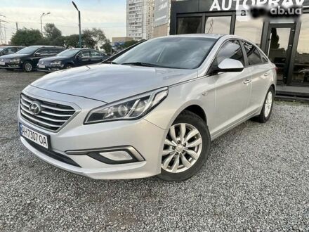 Хендай Соната, объемом двигателя 2 л и пробегом 252 тыс. км за 9600 $, фото 1 на Automoto.ua