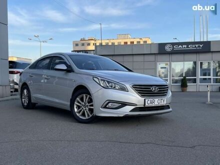 Хендай Соната 2016 у Києві на Automoto.ua Хендай Соната, об'ємом двигуна 2 л та пробігом 383 тис. км за 7900 $, фото 1 на Automoto.ua