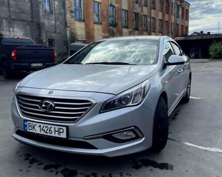 Хендай Соната, об'ємом двигуна 2 л та пробігом 385 тис. км за 8200 $, фото 1 на Automoto.ua