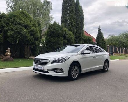 Хендай Соната, объемом двигателя 2 л и пробегом 435 тыс. км за 10490 $, фото 1 на Automoto.ua