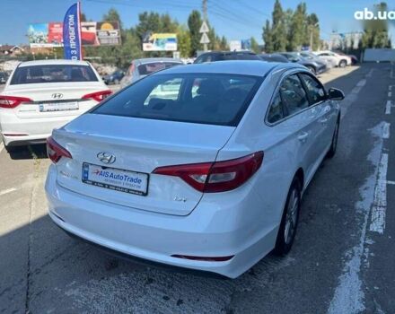 Хендай Соната, объемом двигателя 2 л и пробегом 402 тыс. км за 10190 $, фото 1 на Automoto.ua