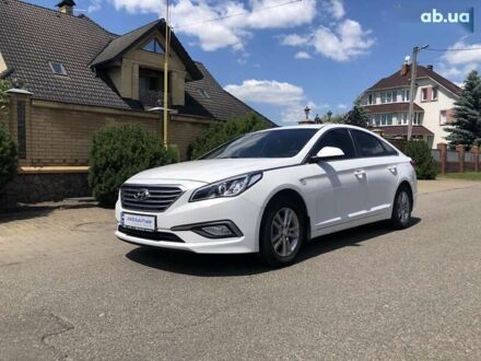 Хендай Соната 2017 у Києві на Automoto.ua Хендай Соната, об'ємом двигуна 2 л та пробігом 377 тис. км за 10390 $, фото 1 на Automoto.ua