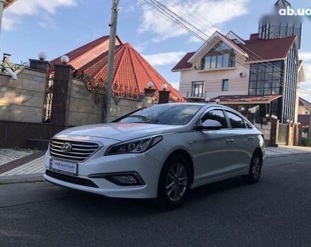 Хендай Соната, об'ємом двигуна 2 л та пробігом 358 тис. км за 10290 $, фото 1 на Automoto.ua