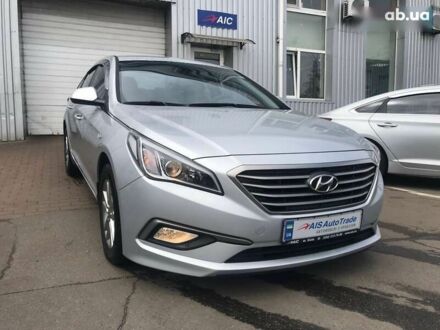 Хендай Соната 2017 у Києві на Automoto.ua Хендай Соната, об'ємом двигуна 2 л та пробігом 248 тис. км за 11290 $, фото 1 на Automoto.ua