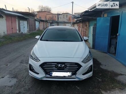 Хендай Соната, об'ємом двигуна 2.36 л та пробігом 97 тис. км за 17000 $, фото 1 на Automoto.ua