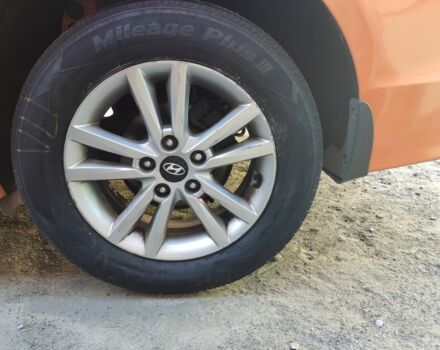 Желтый Хендай Соната, объемом двигателя 2 л и пробегом 500 тыс. км за 6500 $, фото 6 на Automoto.ua