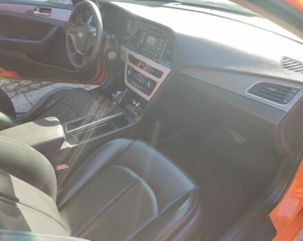 Желтый Хендай Соната, объемом двигателя 2 л и пробегом 500 тыс. км за 6500 $, фото 16 на Automoto.ua