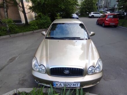 Хендай Соната 2004 в Киеве на Automoto.ua Желтый Хендай Соната, объемом двигателя 2 л и пробегом 268 тыс. км за 2898 $, фото 1 на Automoto.ua