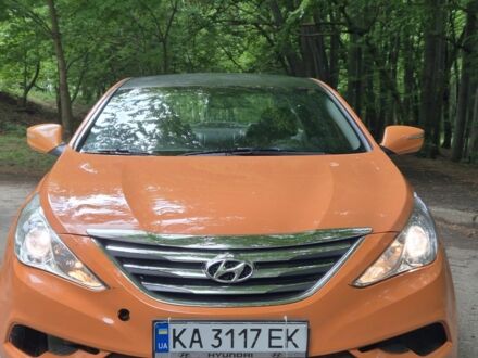 Хендай Соната 2013 у Львові на Automoto.ua Жовтий Хендай Соната, об'ємом двигуна 2 л та пробігом 704 тис. км за 5500 $, фото 1 на Automoto.ua