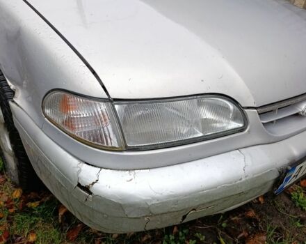 Серый Хендай Соната, объемом двигателя 2 л и пробегом 673 тыс. км за 1300 $, фото 2 на Automoto.ua