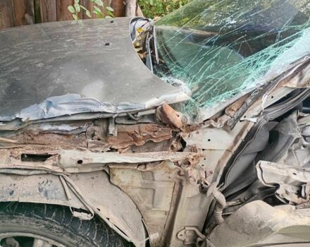 Сірий Хендай Соната, об'ємом двигуна 2 л та пробігом 187 тис. км за 1100 $, фото 4 на Automoto.ua