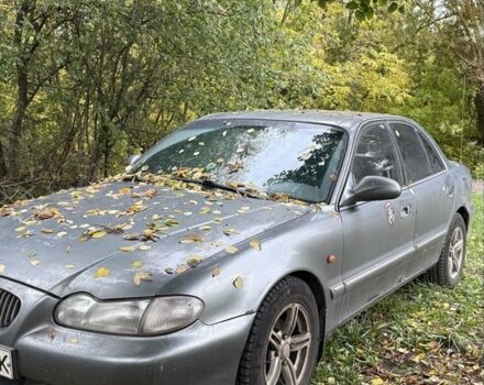 Хендай Соната 1997 у Фастове на Automoto.ua Сірий Хендай Соната, об'ємом двигуна 2 л та пробігом 335 тис. км за 1800 $, фото 1 на Automoto.ua