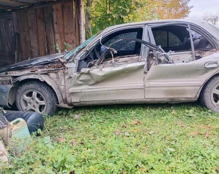 Сірий Хендай Соната, об'ємом двигуна 2 л та пробігом 187 тис. км за 1100 $, фото 6 на Automoto.ua